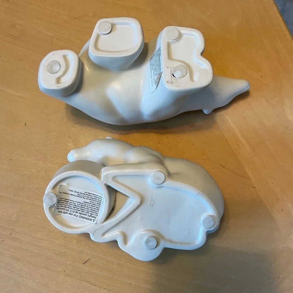 Yankee Candle Polar Bear Family Tea Light & Votive Candle Holders Set of 2